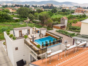 Отель Apartments Davor  Бар